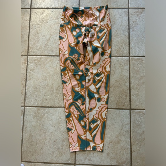 Dayey LA Anthropologie leggings - Picture 2 of 6